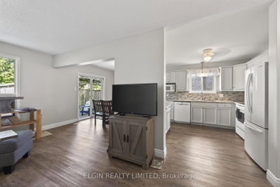 9939 Florence Street • Southwold, ON photo 9