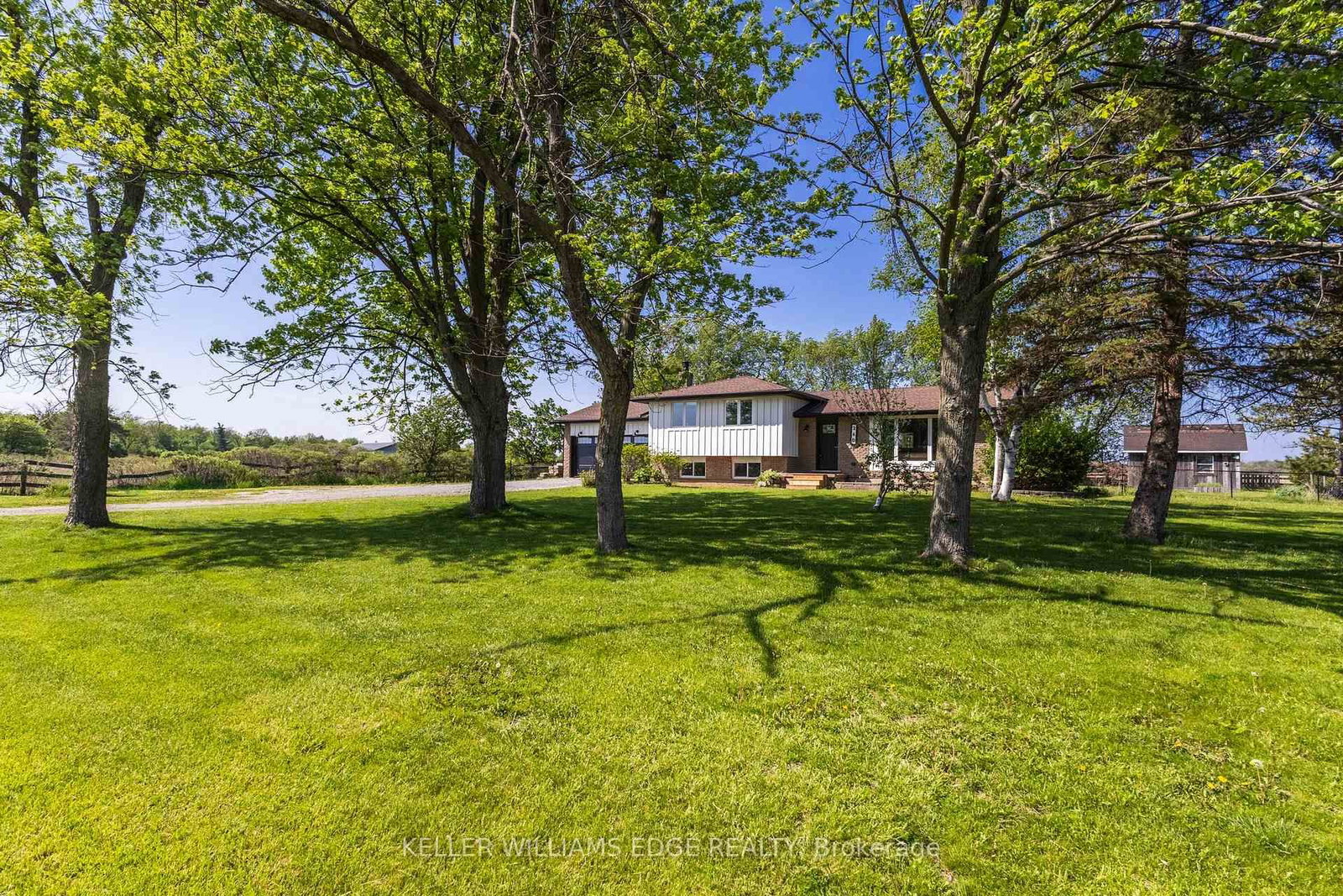 260 Binbrook Road, Hamilton, ON, photo 2