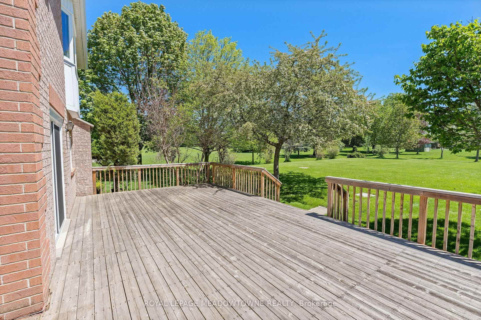 19 Mccullogh Drive • Erin, ON photo 36
