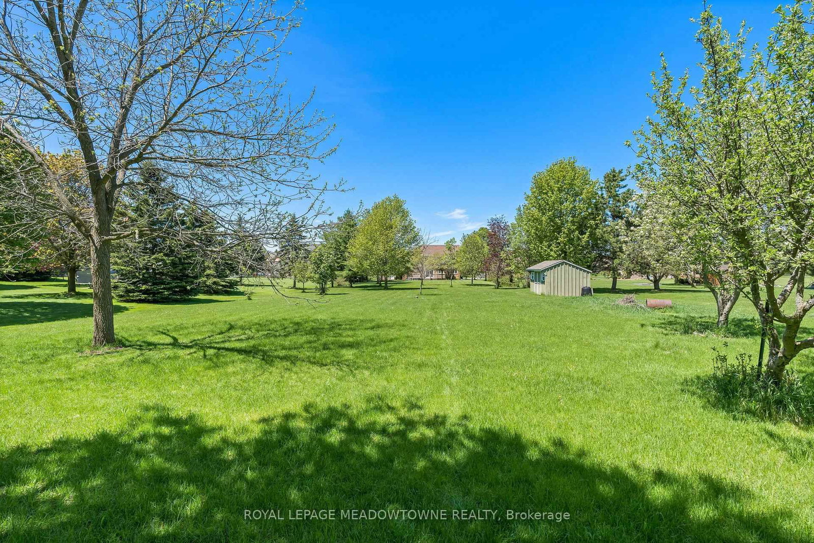 19 Mccullogh Drive • Erin, ON photo 44