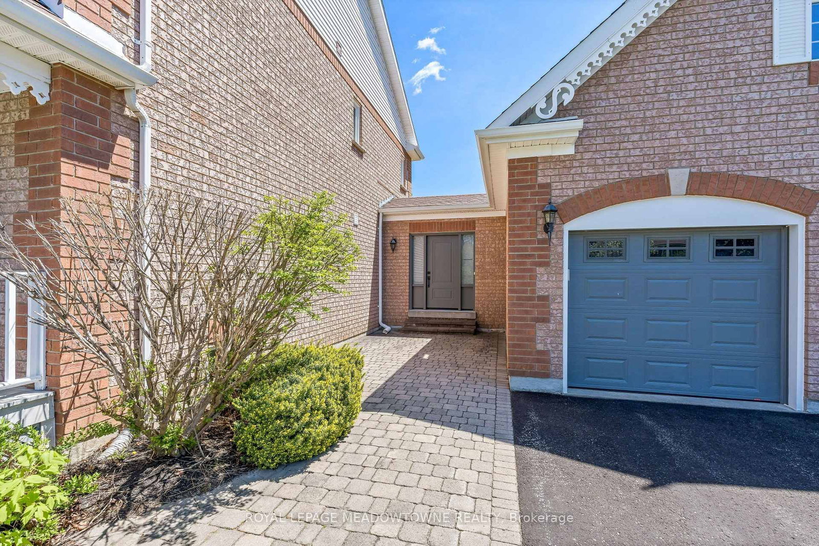 19 Mccullogh Drive • Erin, ON photo 5