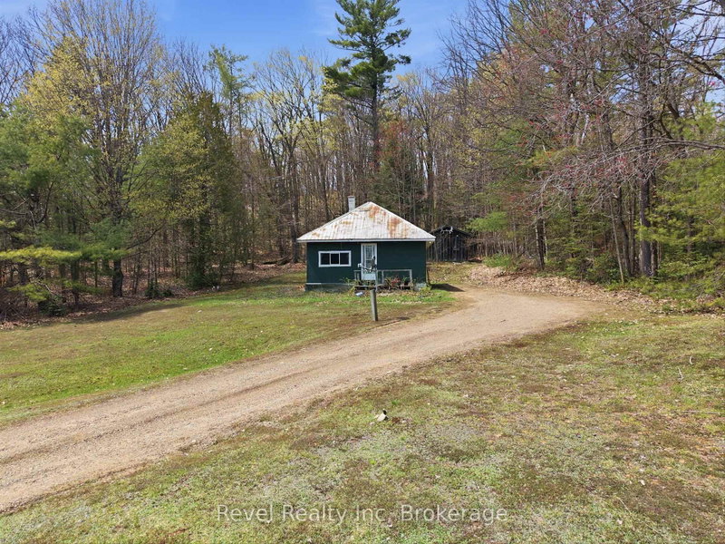 home for sale on 1163 Vankoughnet Road