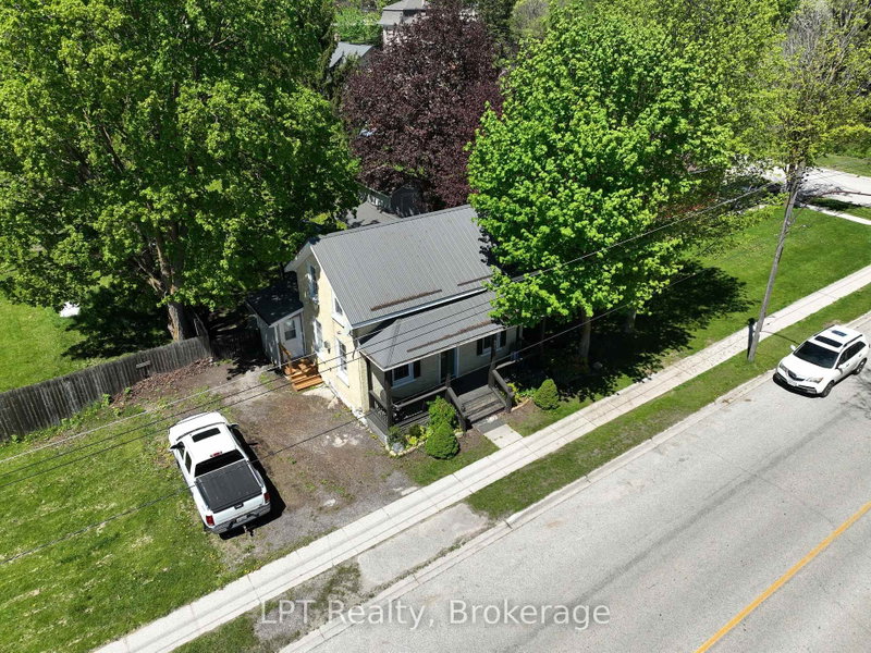 551 Louisa Street