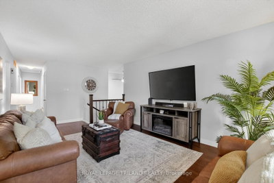 31 Beechbank Crescent • London South, ON photo 7