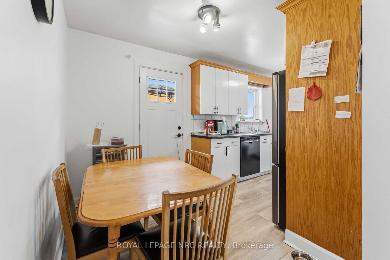 7101 Roger Crescent • Niagara Falls, ON photo 10
