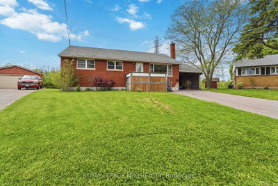 7101 Roger Crescent • Niagara Falls, ON photo 3