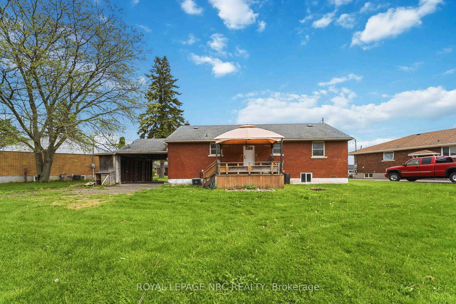 7101 Roger Crescent • Niagara Falls, ON photo 38