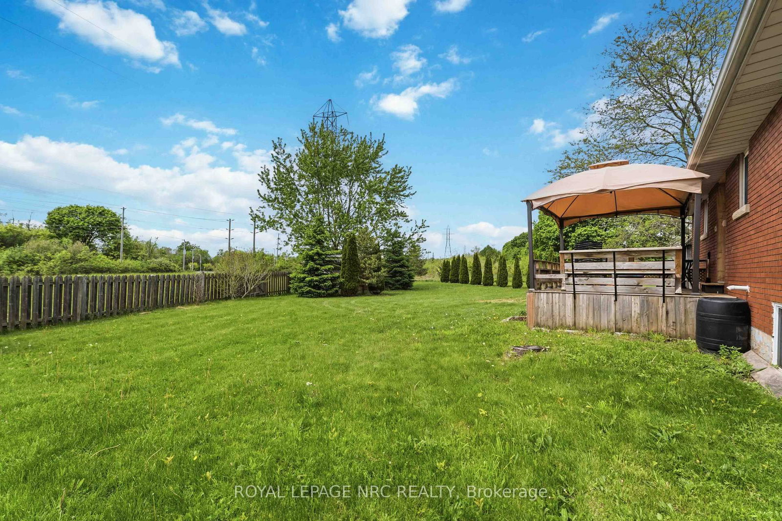 7101 Roger Crescent • Niagara Falls, ON photo 39