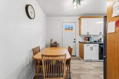 7101 Roger Crescent • Niagara Falls, ON photo 9