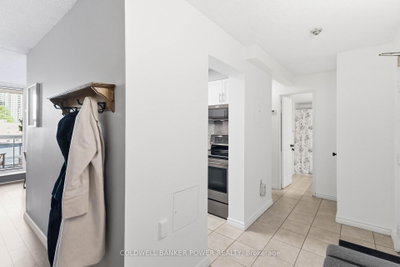Unit 302 — 323 Colborne Street — photo 6
