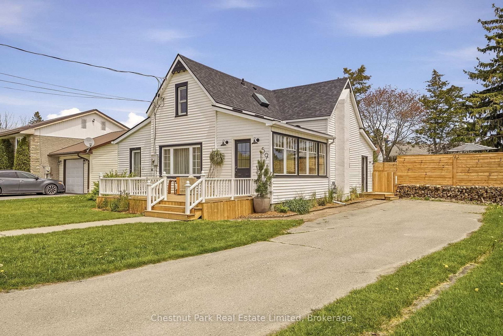 59 Maple Street • Prince Edward County, ON photo 2