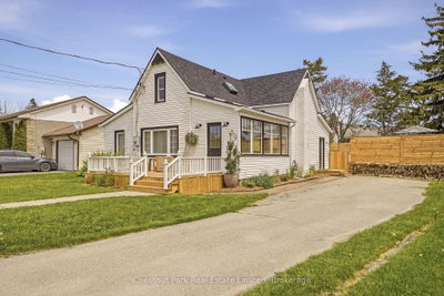 59 Maple Street • Prince Edward County, ON photo 2