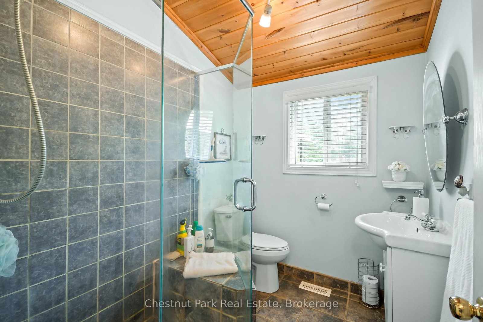 14 Lakeview Drive • Perry, ON photo 30