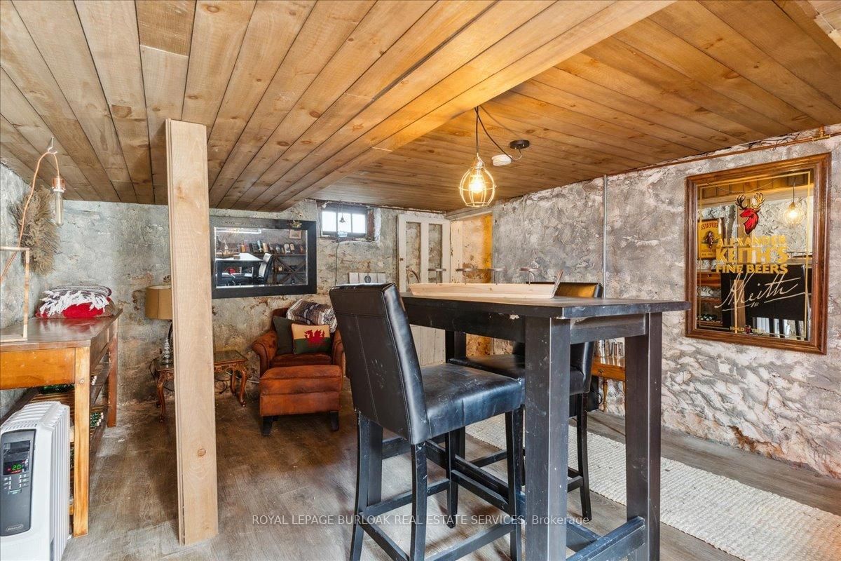 123 Main Street W • Grimsby, ON photo 36