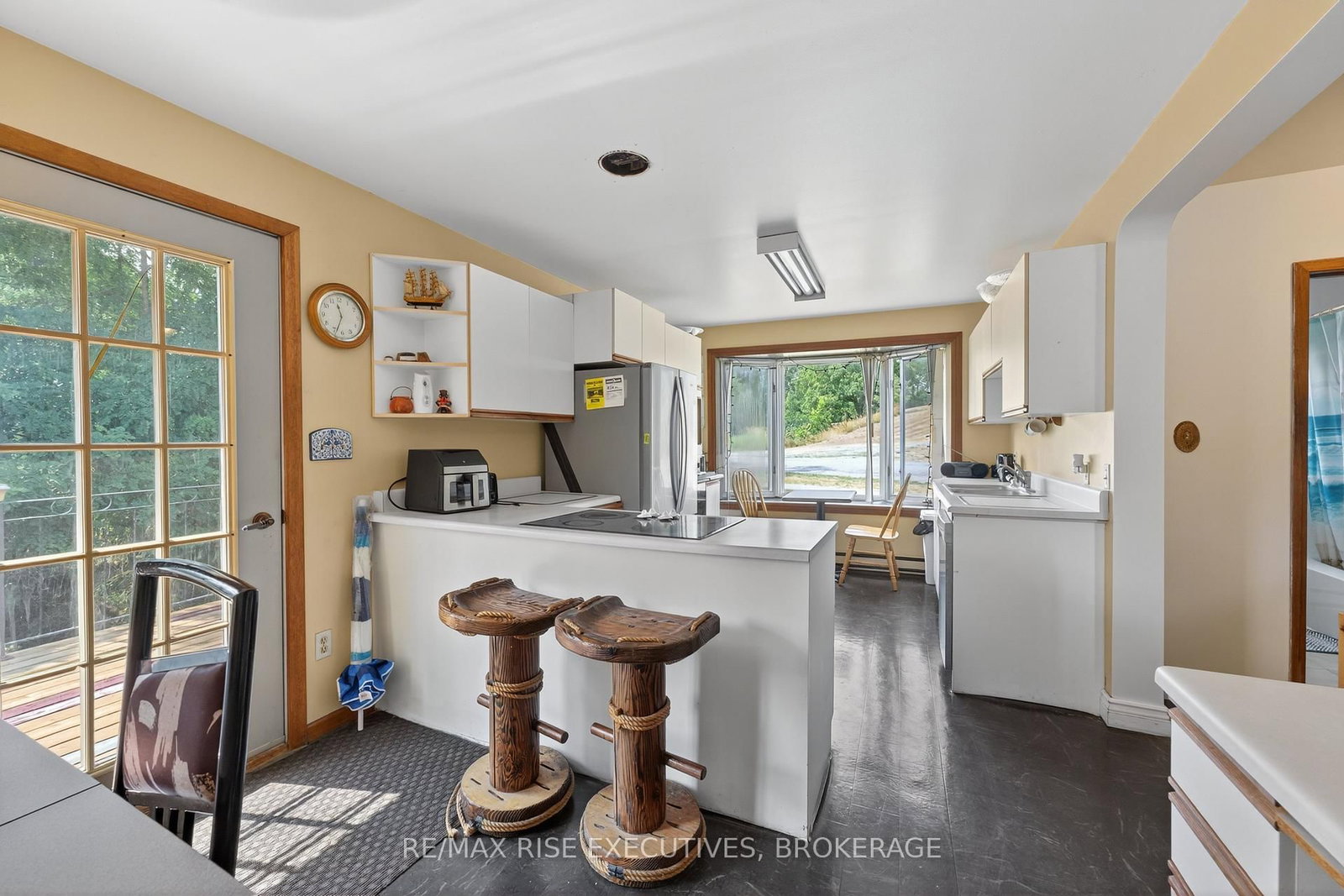 14 Highway 95 • Wolfe Island, ON photo 21