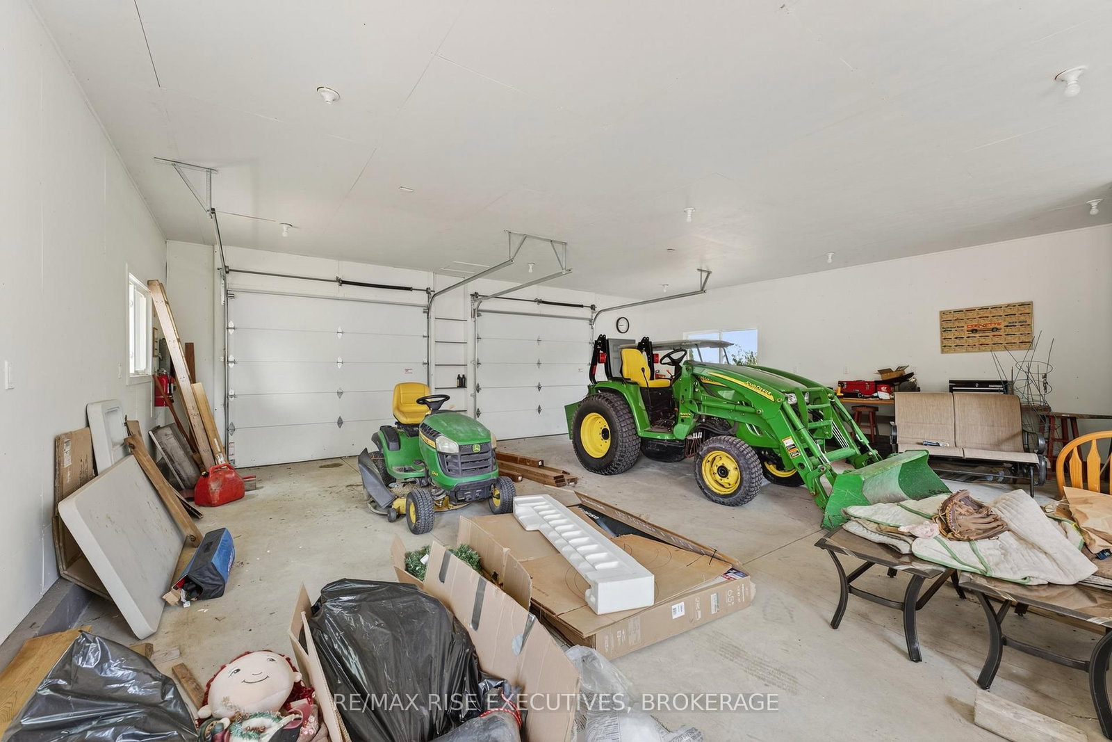 14 Highway 95 • Wolfe Island, ON photo 36