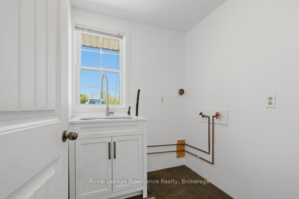 22579 Loyalist Parkway • Quinte West, ON photo 20