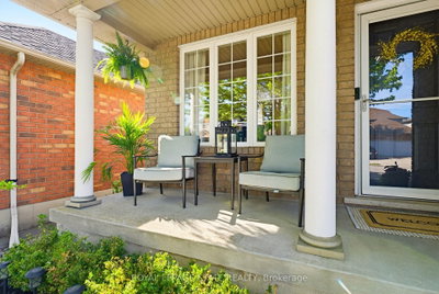 41 Briarose Place