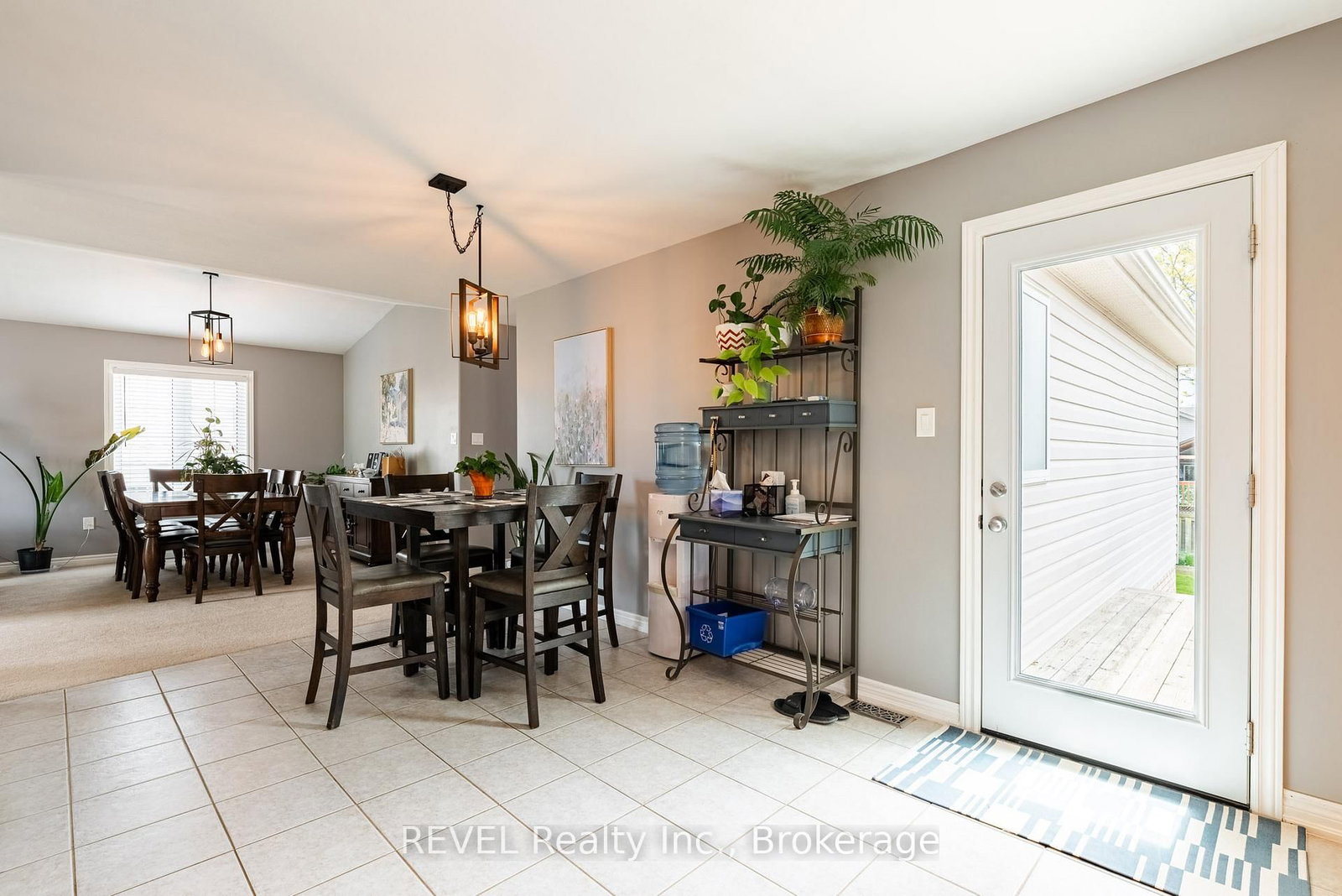 8368 Racey Avenue • Niagara Falls, ON photo 13
