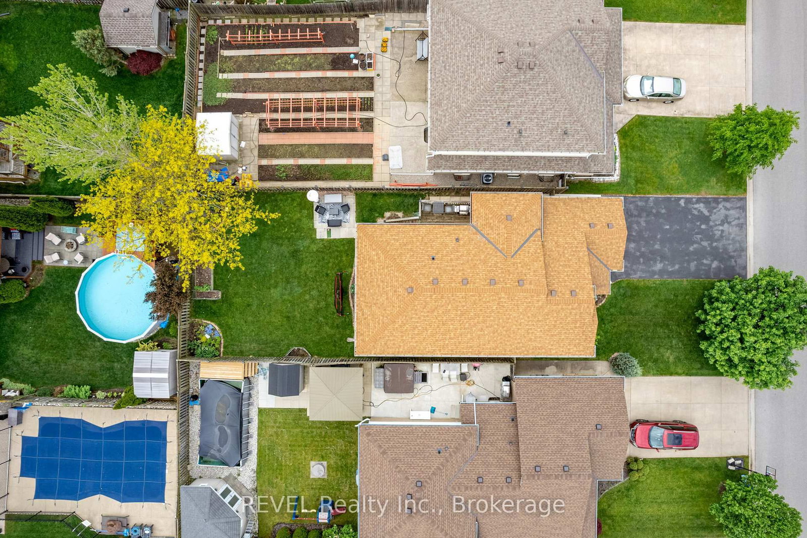 8368 Racey Avenue • Niagara Falls, ON photo 36