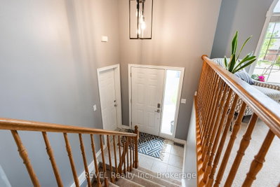 8368 Racey Avenue • Niagara Falls, ON photo 4