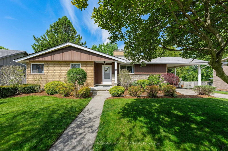 home for sale on 33 Linndale Road
