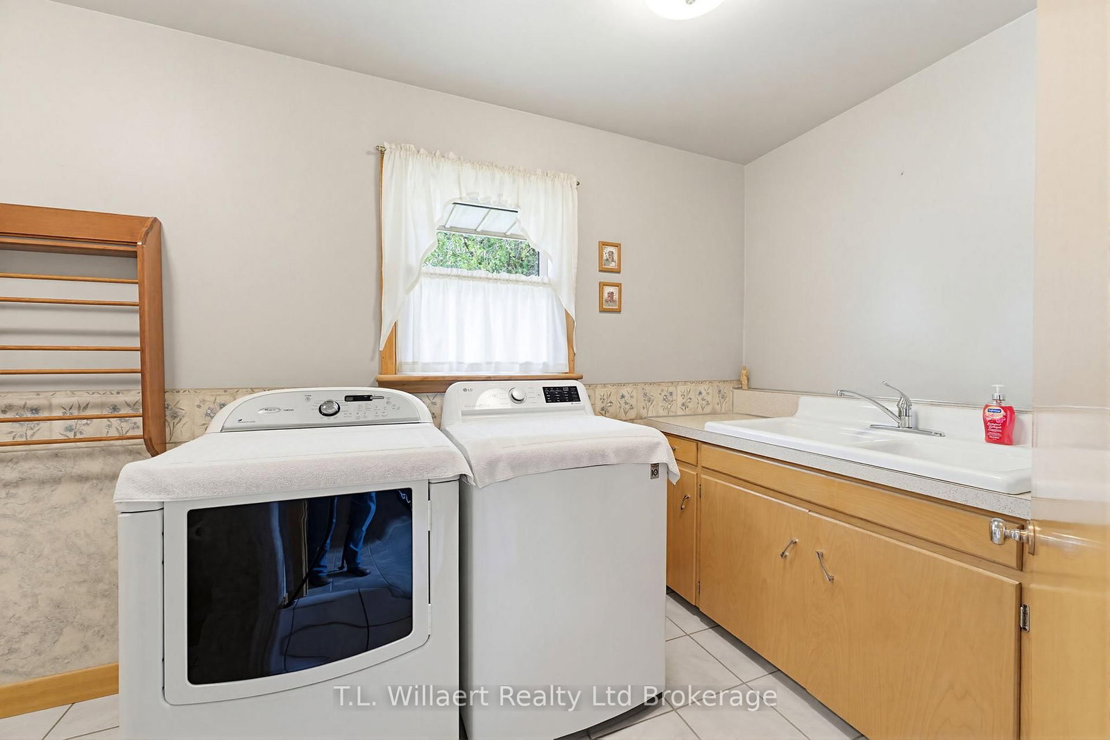 70 Albert Street • Norfolk, ON photo 26