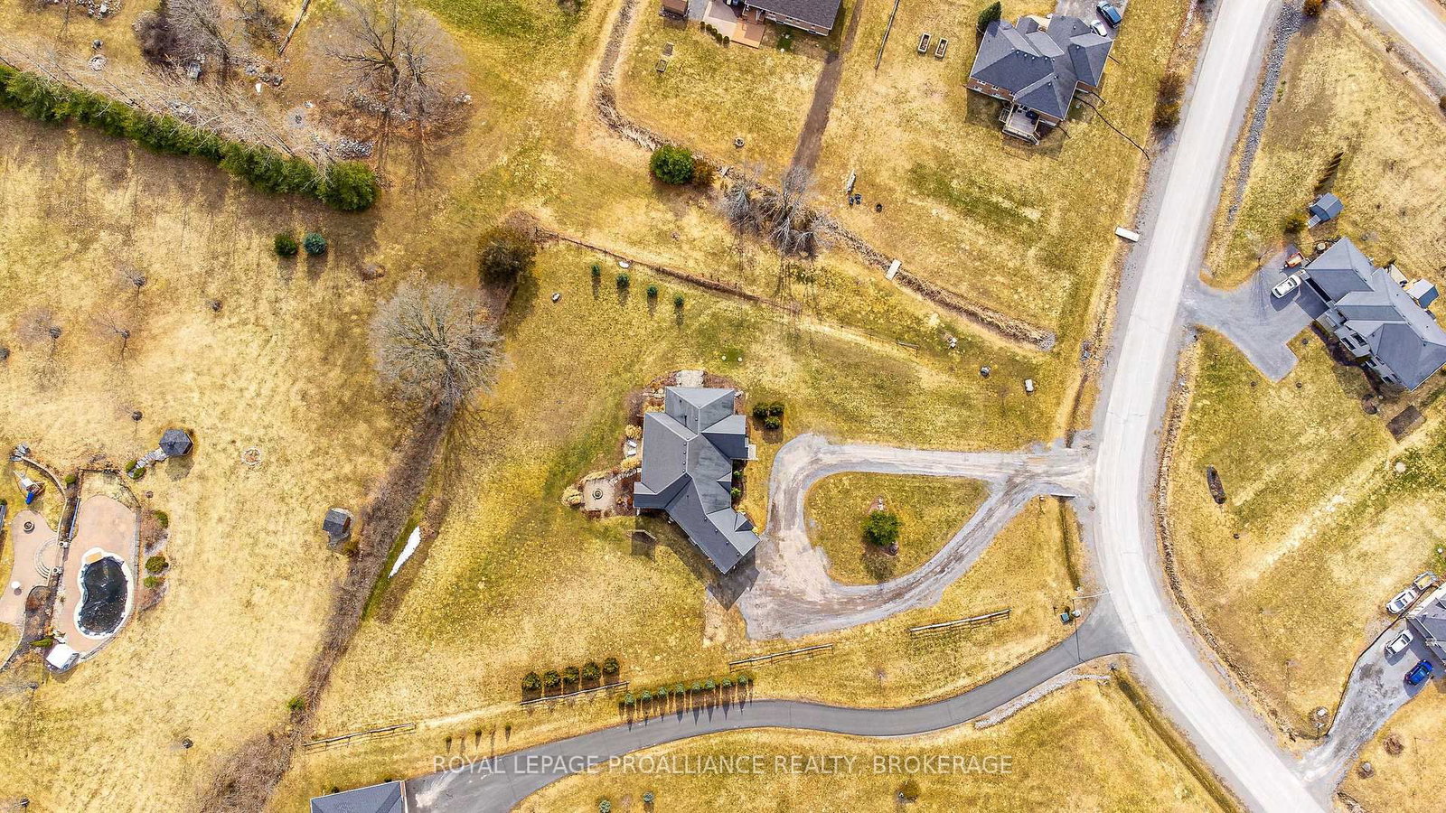 89 Gentlebreeze Drive • Belleville, ON photo 46