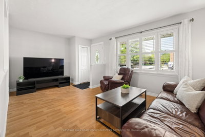 75 Albert Street — more photos