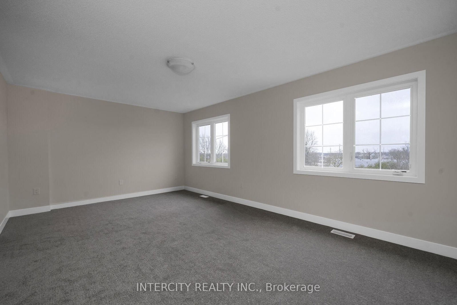 102 Walden Drive • #Blk 7 Unit 2 • Shelburne, ON photo 16