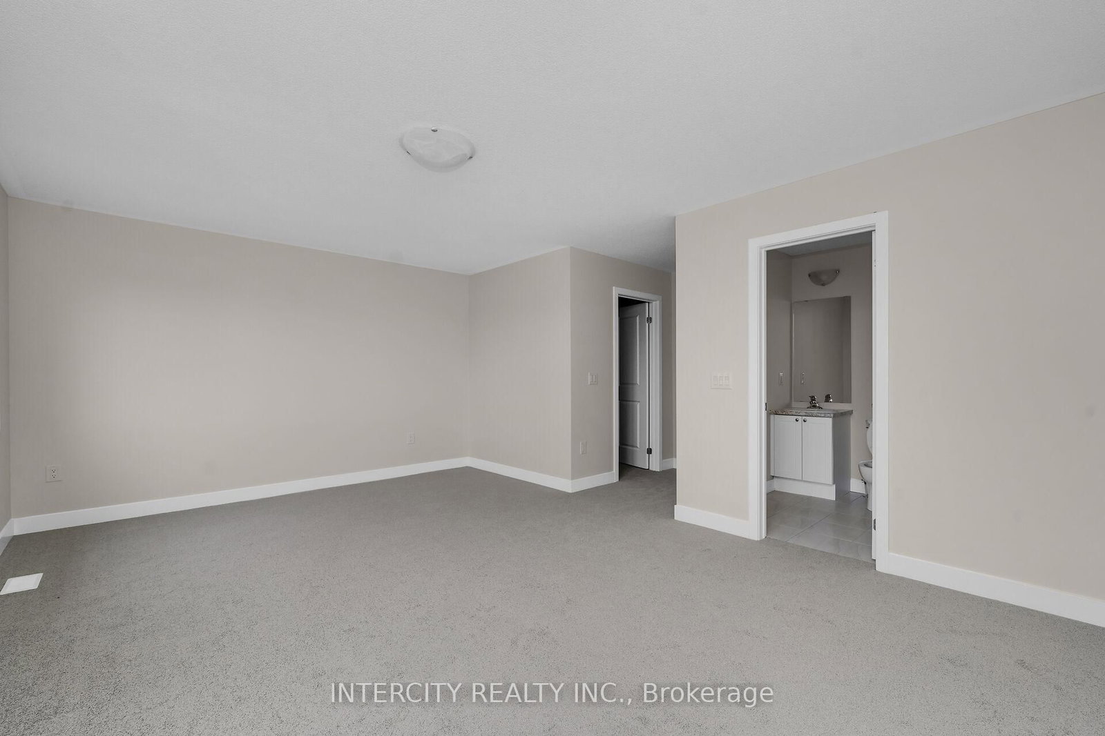 102 Walden Drive • #Blk 7 Unit 2 • Shelburne, ON photo 17