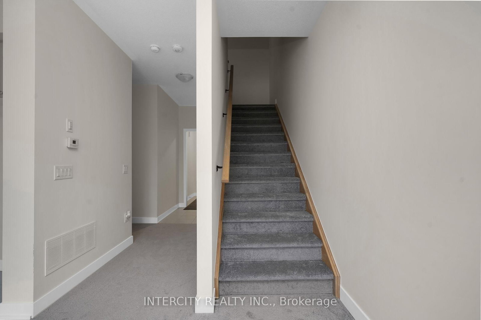 100 Walden Drive • #Blk 7 Unit 3 • Shelburne, ON photo 13