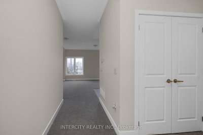 100 Walden Drive • #Blk 7 Unit 3 • Shelburne, ON photo 4