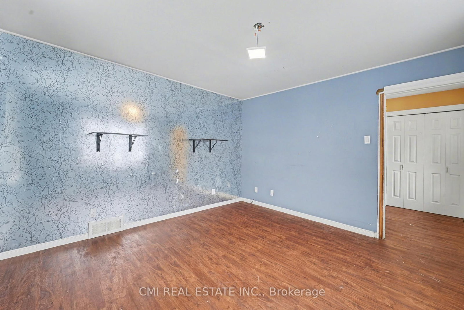 4810 Mohrs Road • Ottawa, ON photo 6