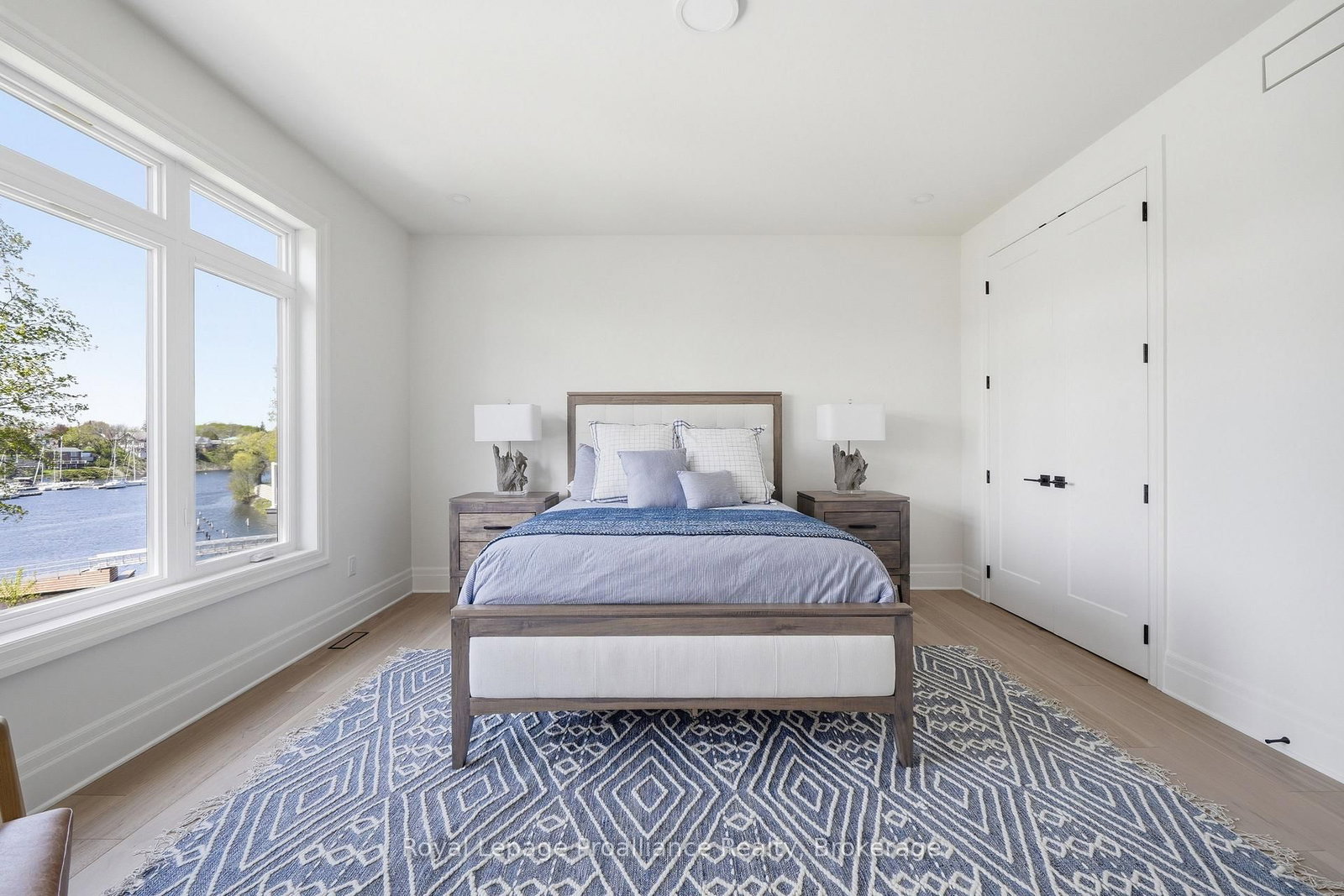 107 Villeneuve Drive - Photo 24