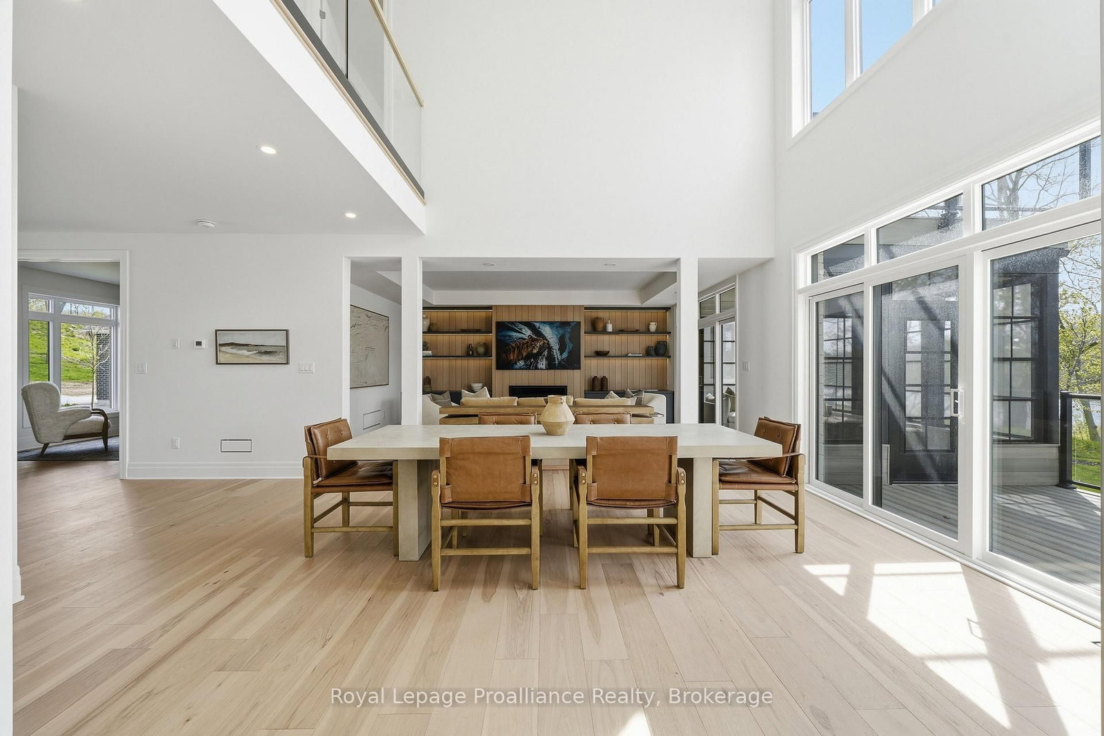 107 Villeneuve Drive - Photo 8