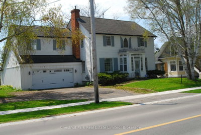 381 Wellington Main Street