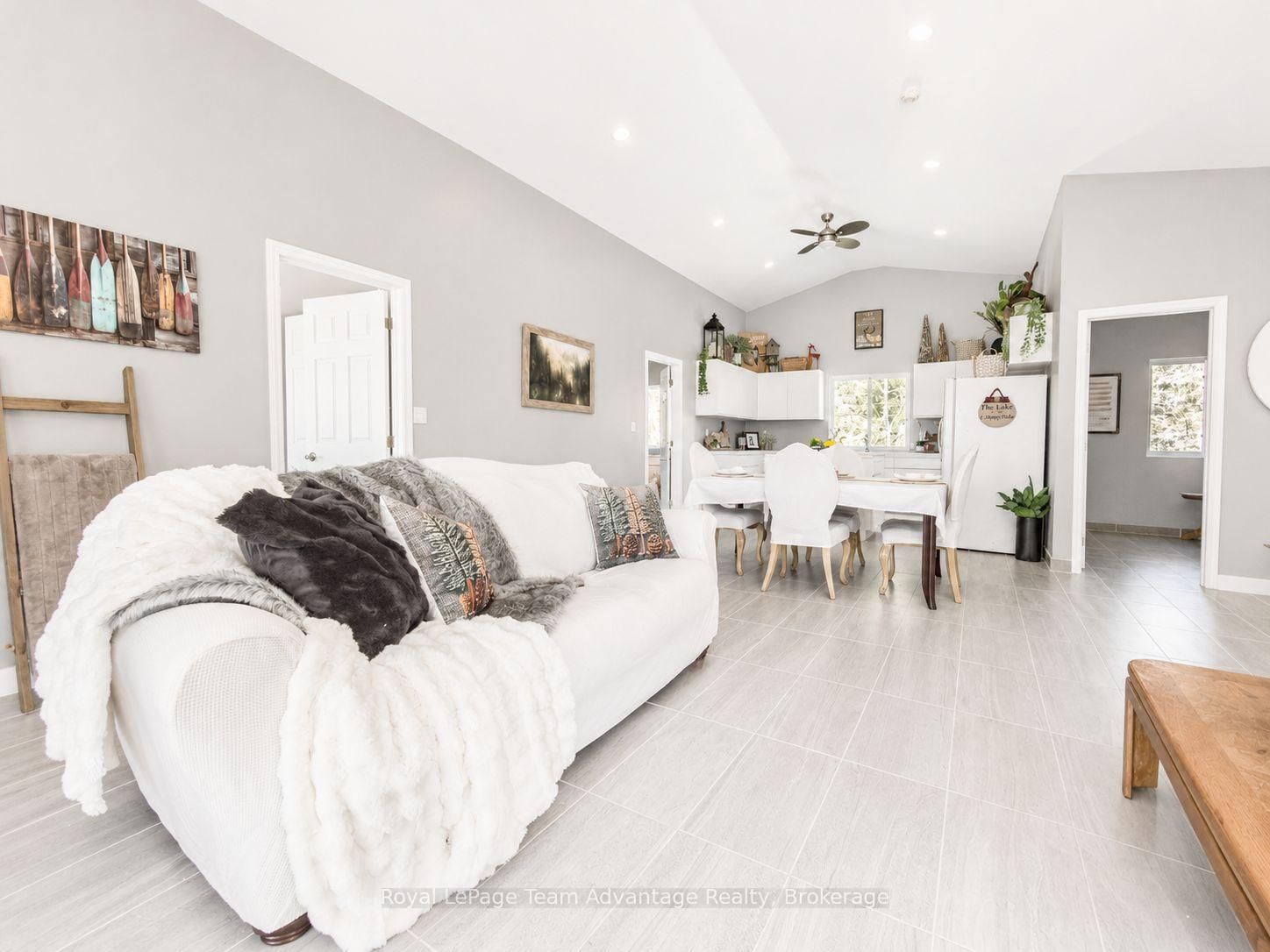 11 Nickles Cove Road • Whitestone, ON photo 5