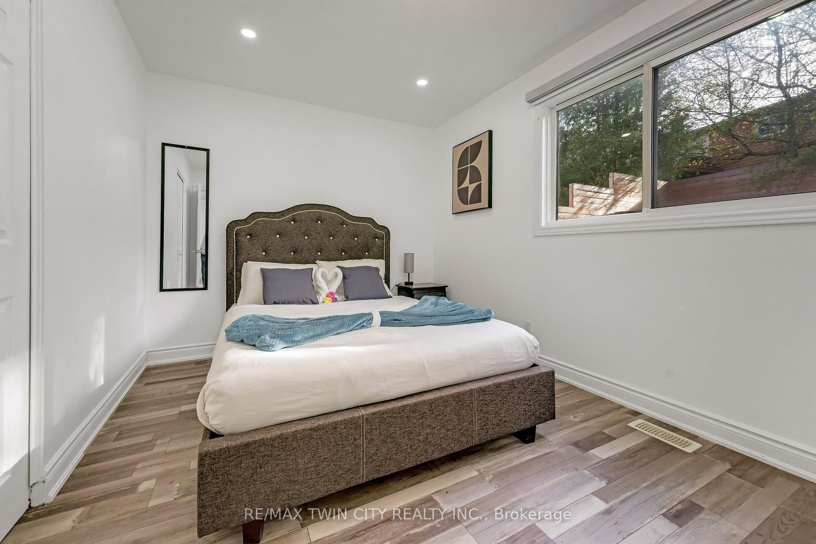 193 Westheights Drive • Kitchener, ON photo 19