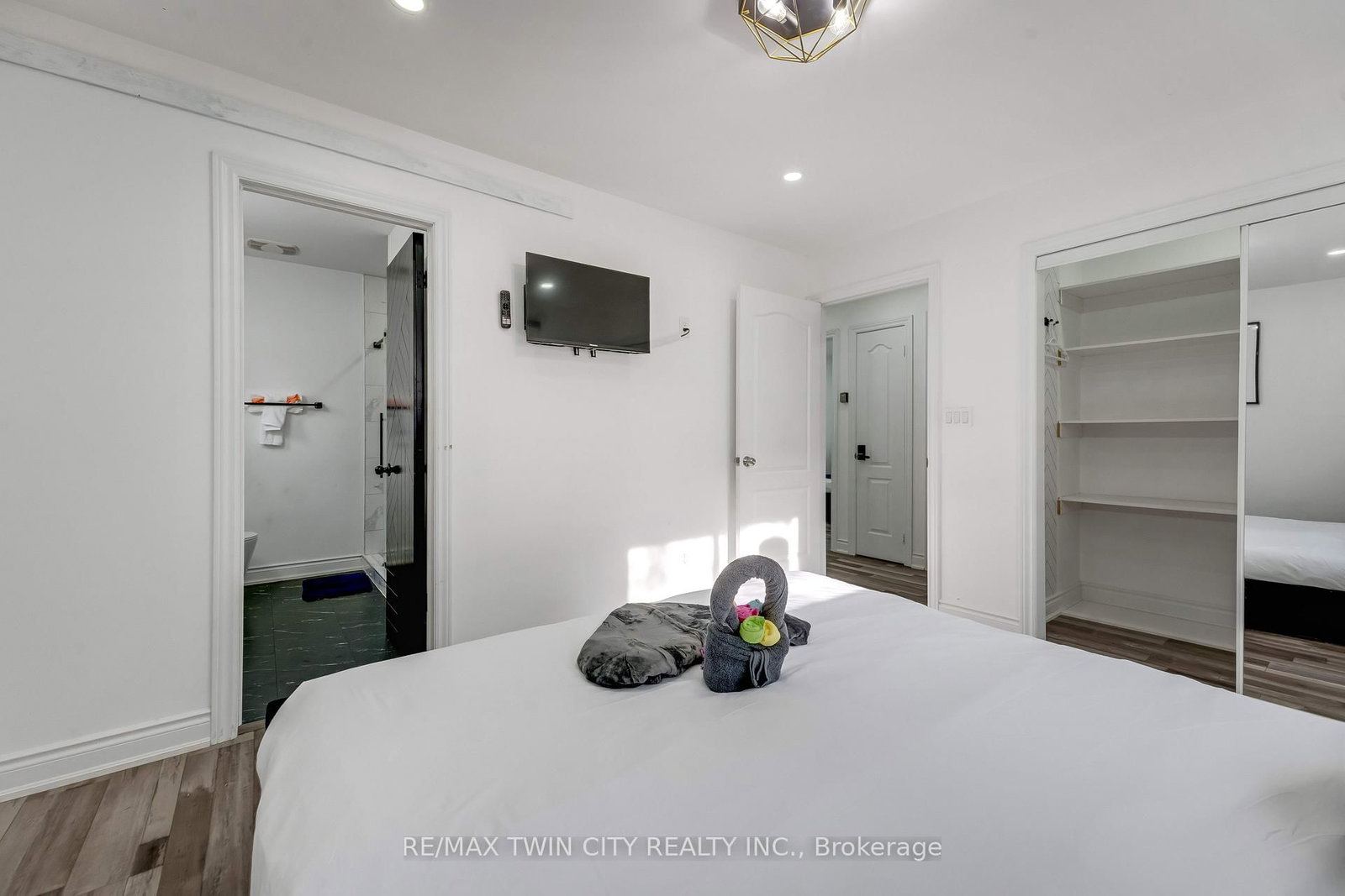 193 Westheights Drive • Kitchener, ON photo 24