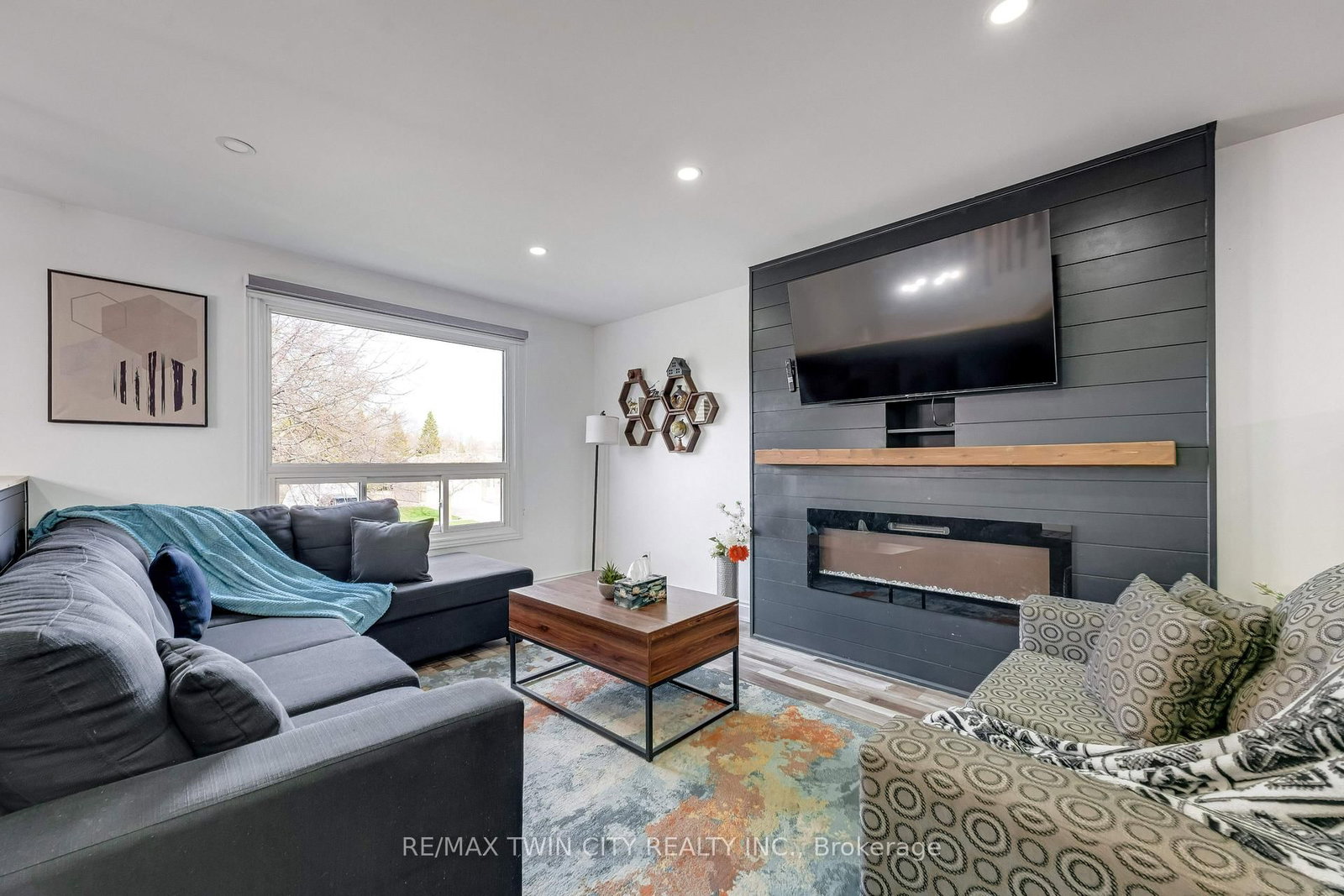 193 Westheights Drive • Kitchener, ON photo 5