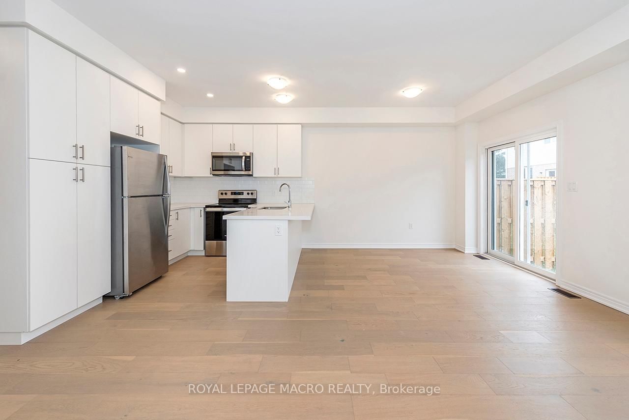 15 Linden Park Lane • Hamilton, ON photo 13