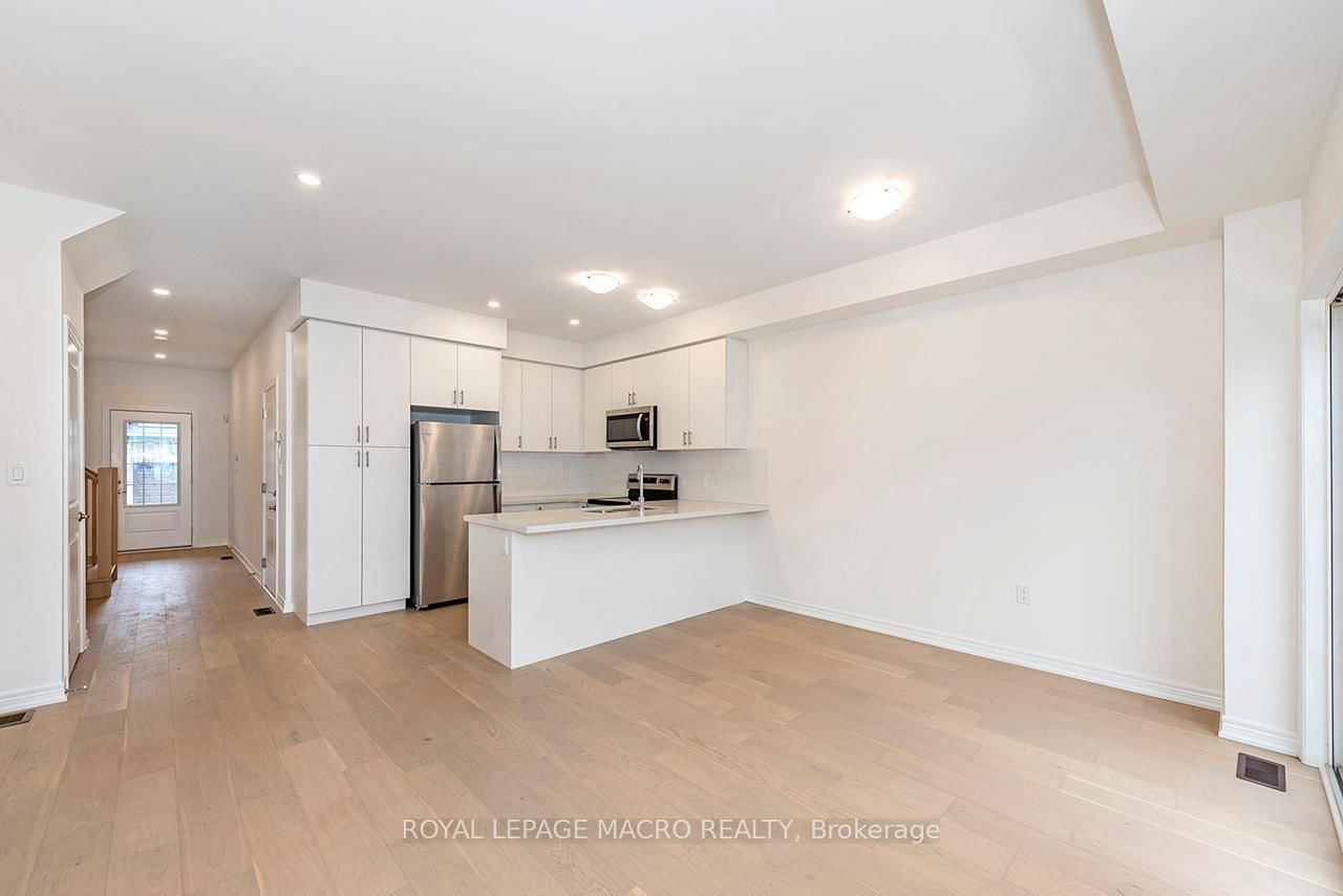 15 Linden Park Lane • Hamilton, ON photo 14