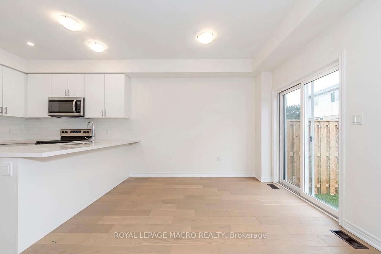 15 Linden Park Lane • Hamilton, ON photo 15