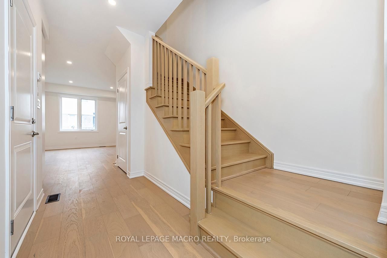 15 Linden Park Lane • Hamilton, ON photo 20