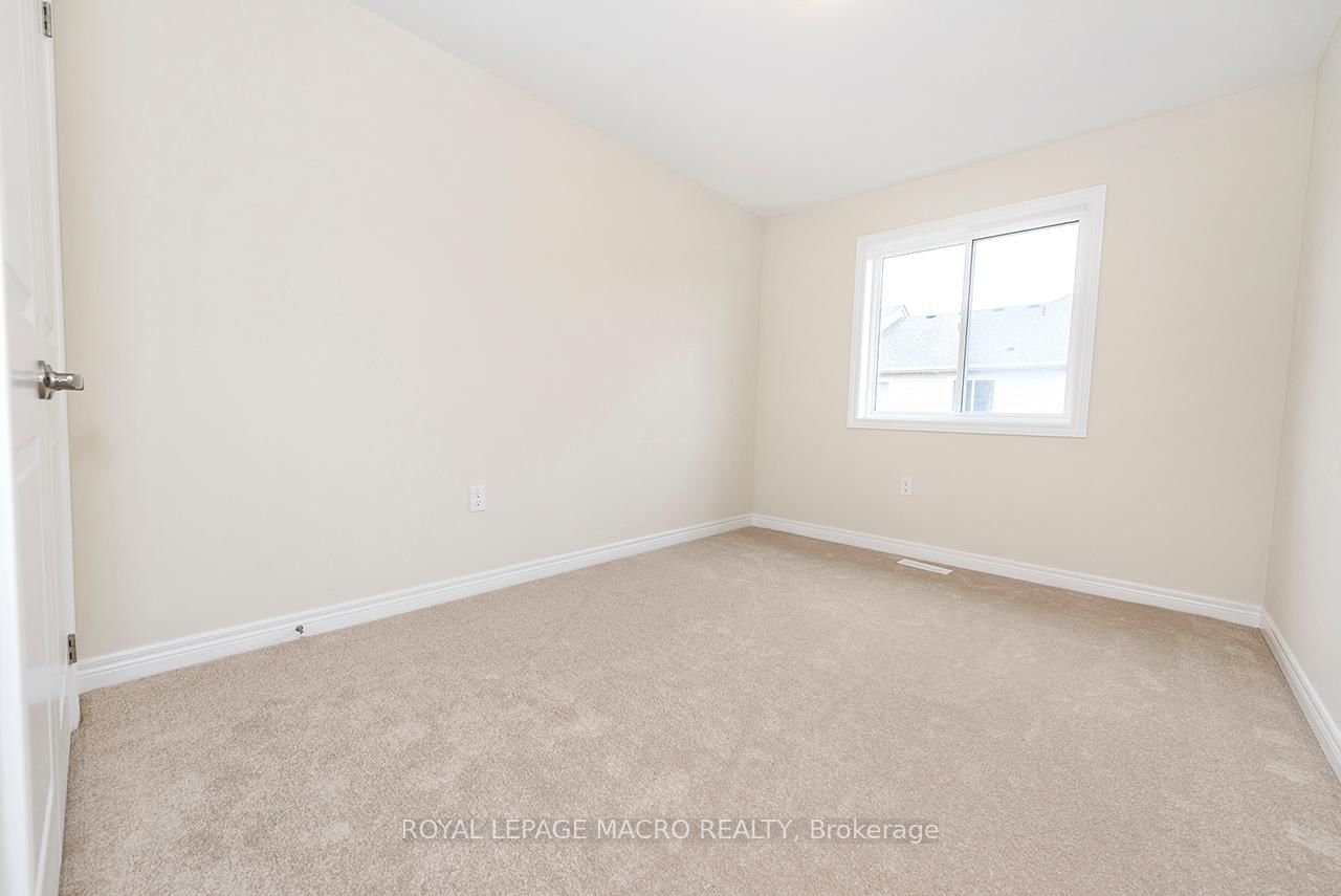 15 Linden Park Lane • Hamilton, ON photo 24
