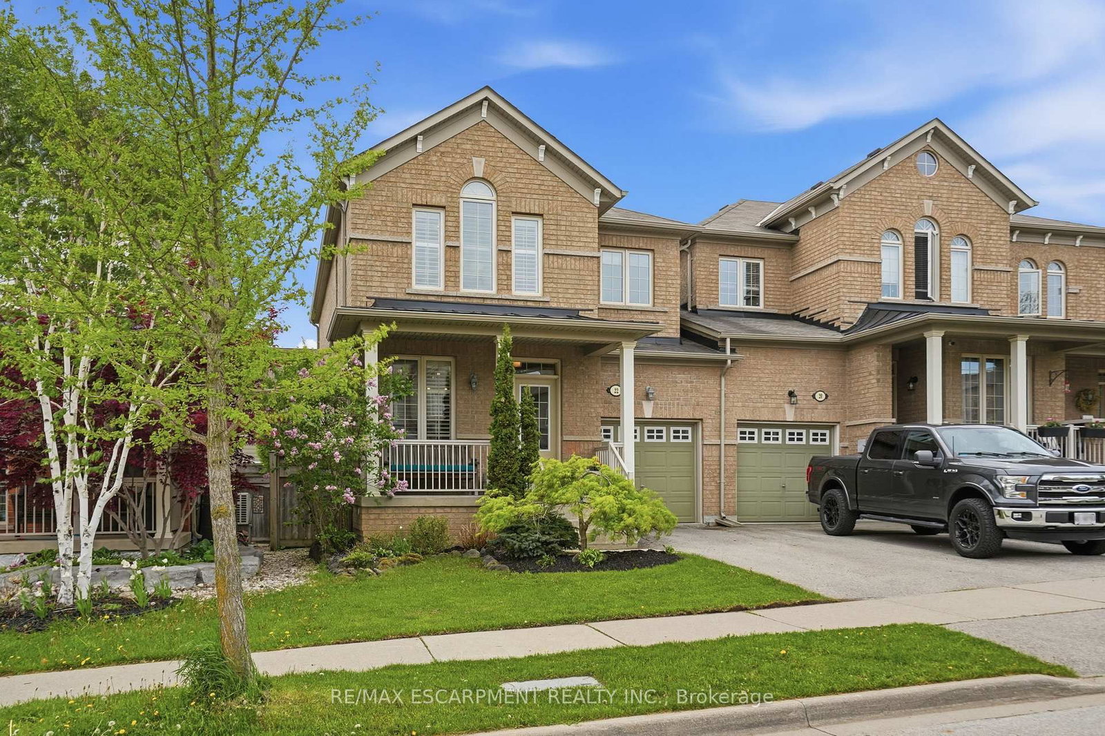 22 Cathedral Street - Photo 2
