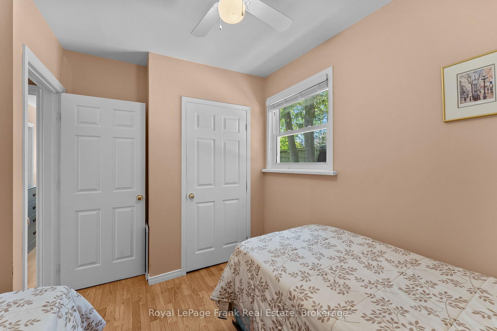 Listing Image 27