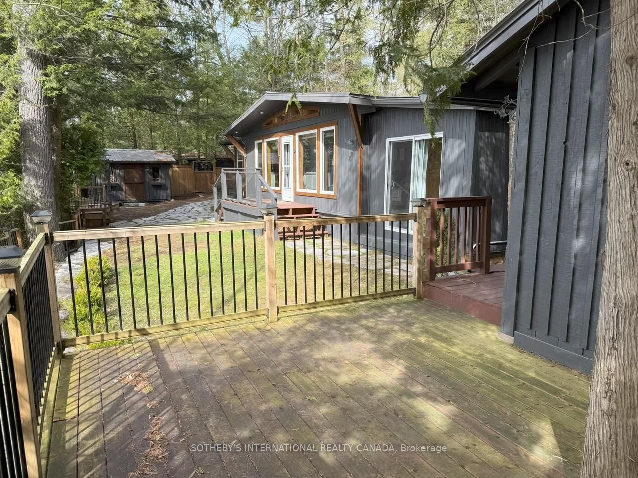 1030 Cobble Rose Lane • Minden Hills, ON photo 4