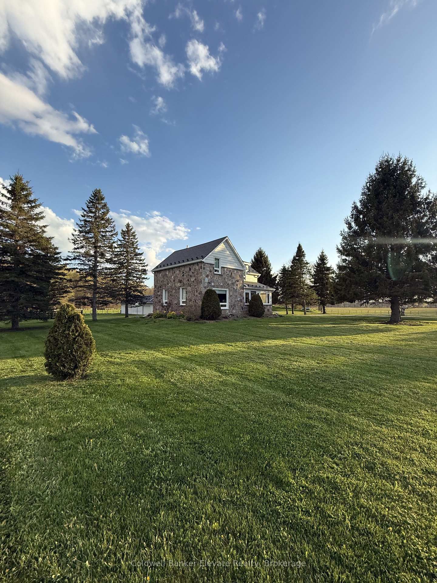 441408 Concession 21
